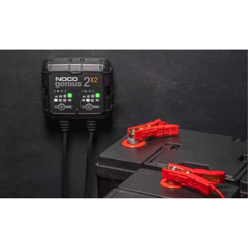 Genius&reg; 2X2 2-Bank, 4-Amp Battery Charger Industrial Sales