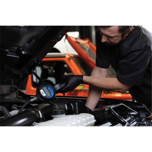 D&eacute;bitm&egrave;tre &eacute;lectronique de lubrifiant avec rallonge flexible &agrave; 90° Industrial Sales