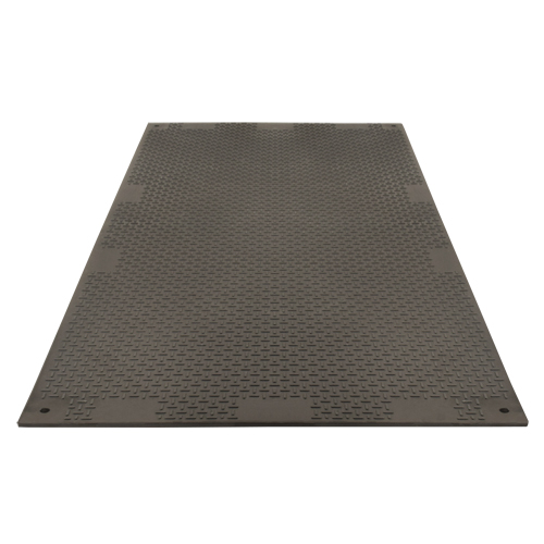 Protecteur de sol d'usage moyen, 4' x 8', Poly&eacute;thyl&egrave;ne haute densit&eacute;, Lisse/textur&eacute;, Noir Industrial Sales