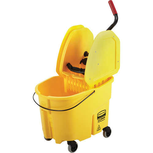 Ensemble de seau pour vadrouille et essoreuse WaveBrake, Pression vers le bas, 8,75 gal. US (35 pintes), Jaune Industrial Sales