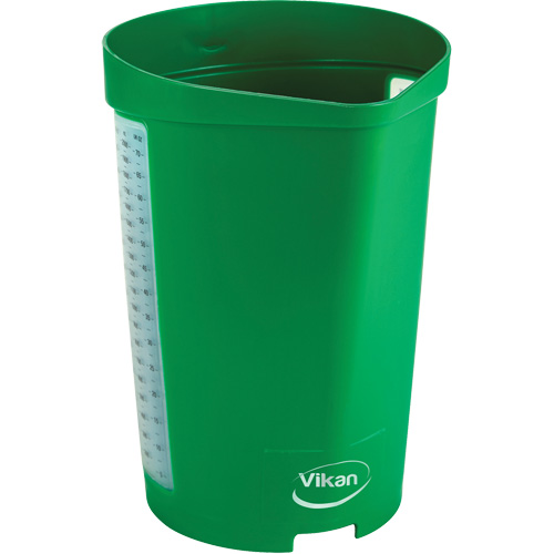 Cruche gradu&eacute;e, Plastique, Vert, 65 oz Industrial Sales