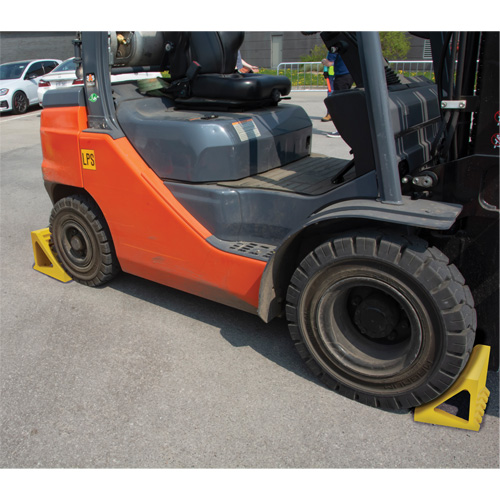 Cales-roue en fer Industrial Sales
