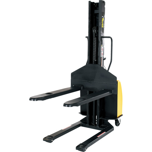 Gerbeur motoris&eacute; avec m&acirc;t &eacute;troit, Fonctionnement &eacute;lectrique, Capacit&eacute; 1500 lb, Lev&eacute;e max 63" Industrial Sales