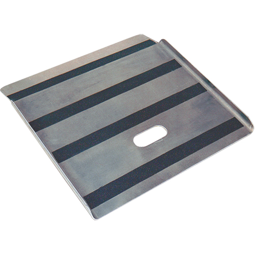 Rampes en aluminium pour trottoir, 750 lb Capacit&eacute;, 27" la x 27" lo Industrial Sales