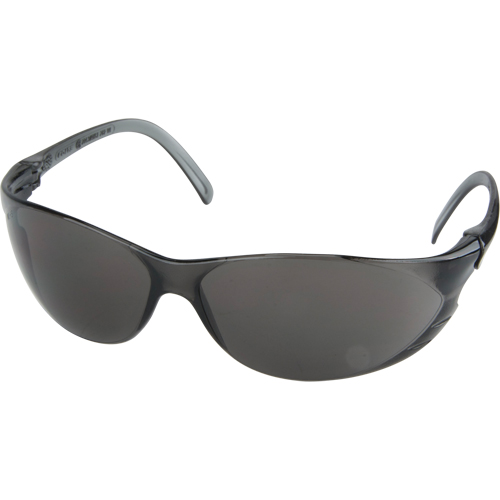 Lunettes de s&eacute;curit&eacute; s&eacute;rie Twister, Lentille Grise/fum&eacute;e, Anti-&eacute;gratignures, ANSI Z87+/R&eacute;pond ou surpasse la norme CSA Z94.3 Industrial Sales