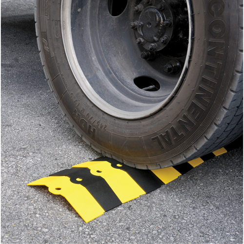 Ultra-Sidewinder&reg; Cable Protection System - Large, 14.125" x 13.675" x 2.13", 13500 lbs. (6.75 tons) Industrial Sales