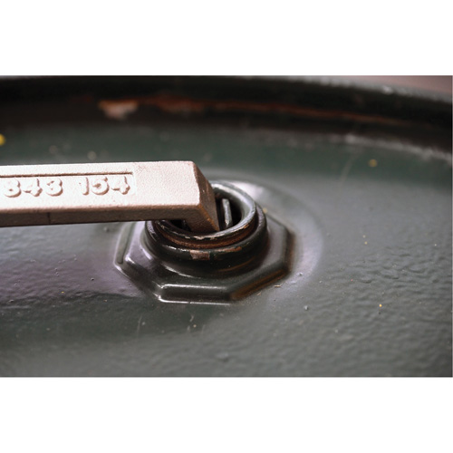 Cl&eacute; pour baril, Ouverture de 3/4"/2", Poign&eacute;e 9-1/2", Acier inoxydable Industrial Sales