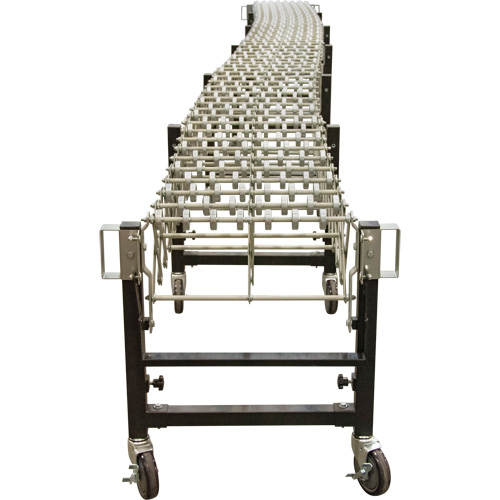 Convoyeur extensible, 23" la x 24' lo, Capacit&eacute; de 200 lb par pi lin. Industrial Sales