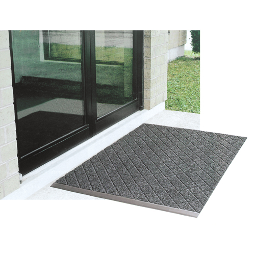 Rubans antid&eacute;rapants Safety-Walk, 2" x 60', Noir Industrial Sales