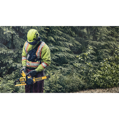 Flexvolt&reg; Cordless Chainsaw, 16", Battery Powered, 60 V Industrial Sales