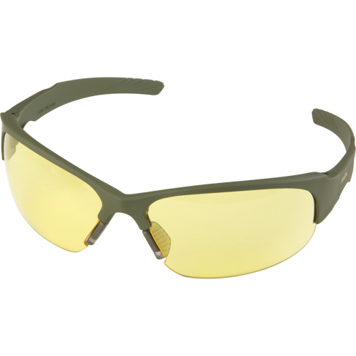 Lunettes de s&eacute;curit&eacute; s&eacute;rie Z2000, Lentille Ambr&eacute;e, Anti-&eacute;gratignures, R&eacute;pond ou surpasse la norme CSA Z94.3 Industrial Sales