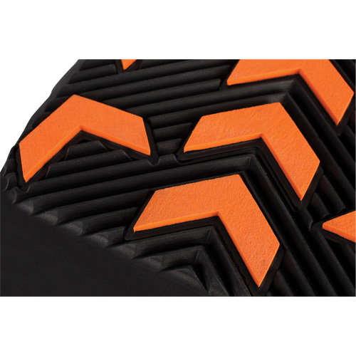 GripPro Spikeless Traction Aid, Rubber, Grooved Traction, Medium/Small Industrial Sales