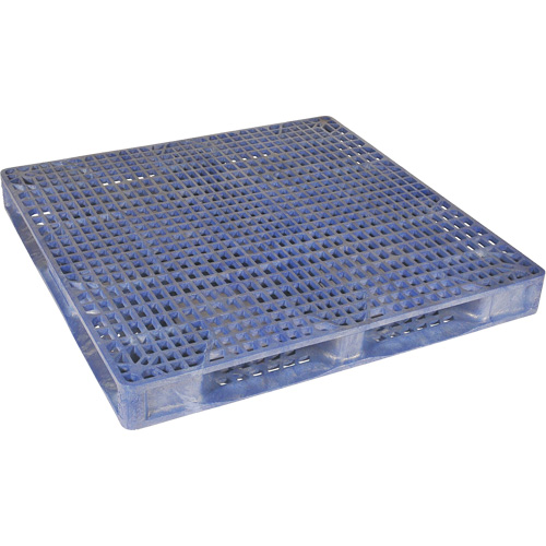 Ultra-Spill King palette pont plat seulement, 4 barils, Capacit&eacute; de d&eacute;versement 85 gal. US, 48,8" x 48,8" x 5,5" Industrial Sales