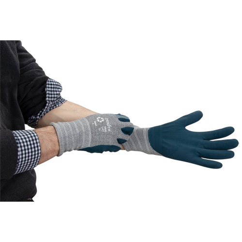 Eco-Friendly Lightweight Coated Gloves, 7, Foam Nitrile Coating, 15 Gauge, Polyester/RPET Shell Industrial Sales