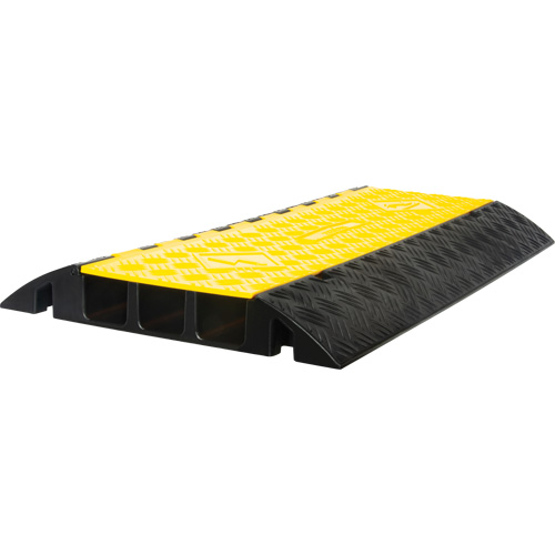 Protecteur de c&acirc;bles en polyur&eacute;thane, 3 canaux, 35,43" lo x 19,69" la x 3" h Industrial Sales