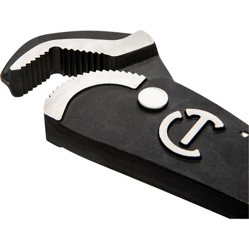 Self-Adjusting Dual Material Pipe Wrench, 1-1/2" Jaw Capacity, 12" Long, Black Oxide Finish, Cushion Handle Industrial Sales