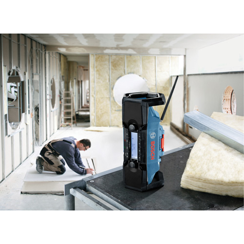 Compact Jobsite Radio with Bluetooth&reg; 5.0, Lithium-Ion, 18 V Industrial Sales
