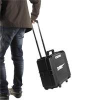 Cric portatif &agrave; 2 &eacute;tapes, 11 tonne(s)/22 tonne(s), Air comprim&eacute;/hydraulique Industrial Sales