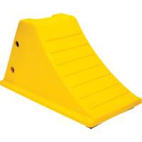 Cales de roue avec surface antid&eacute;rapante en caoutchouc, Polyur&eacute;thane, Jaune, 11-1/4" la x 21" p x 12-1/4" h Industrial Sales