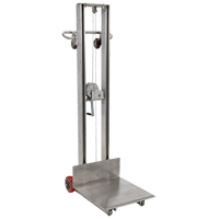 Empileur &agrave; plateforme, M&eacute;canisme Treuil manuel, Capacit&eacute; de 400 lb, Levage max de 58" Industrial Sales