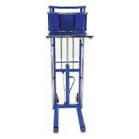 Gerbeur Hefti-Lift, M&eacute;canisme Pompe au pied, Capacit&eacute; de 1500 lb, Levage max de 63" Industrial Sales