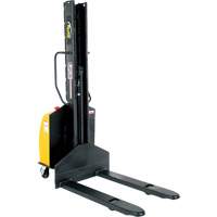 Gerbeur motoris&eacute; avec m&acirc;t &eacute;troit, Fonctionnement &eacute;lectrique, Capacit&eacute; 1500 lb, Lev&eacute;e max 63" Industrial Sales