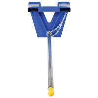 Fl&egrave;che de chariot &eacute;l&eacute;vateur pour tapis, 108-1/2" longueur, Install&eacute; sur fourche, Capacit&eacute; de 2500 lb Industrial Sales