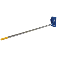 Fl&egrave;che de chariot &eacute;l&eacute;vateur pour tapis, 108-1/2" longueur, Install&eacute; sur tablier, Capacit&eacute; de 2500 lb Industrial Sales