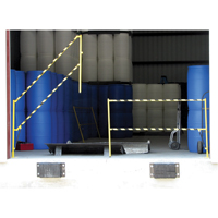 Barri&egrave;re &agrave; bascule de s&eacute;curit&eacute;, Simple, 6' lo x 42-5/8" h d&eacute;ploy&eacute; Industrial Sales