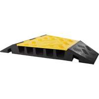 Protecteur de c&acirc;ble tourne-&agrave;-droite robuste Powerhouse, 5 canaux, 12" lo x 19,75" la x 2,25" h Industrial Sales