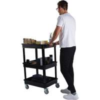 Chariot utilitaire avec tablette &agrave; bordure profonde, 3 tiers, 19" x 39-1/2" x 28-1/4", Capacit&eacute; 330 lb Industrial Sales
