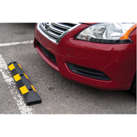 Parking Curb, Rubber, 3' L, Black/Yellow Industrial Sales