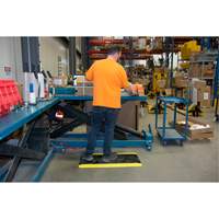 Anti-Fatigue Matting, Diamond, 1-2/3' x 3-1/4' x 3/4", Black/Yellow, Polyurethane Industrial Sales