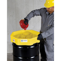 Bung Access Ultra-Drum Funnel avec bec verseur Industrial Sales