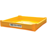 Berme de confinement compacte Mini-Berm en PVC jaune, Capacit&eacute; 34 gal. US, 3' la x 3' lo x 6" h Industrial Sales