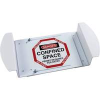Panneau pour trou d'homme "Danger Confined Space Permit Required For Entry", 21" x 30", Polystyr&egrave;ne, Anglais Industrial Sales