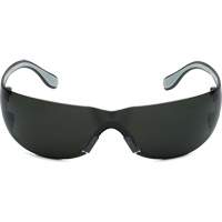 Lunettes de s&eacute;curit&eacute; Adapt Lite, Lentille Fum&eacute;e, Antibu&eacute;e/Anti-&eacute;gratignures, ANSI Z87+/R&eacute;pond ou surpasse la norme CSA Z94.3 Industrial Sales