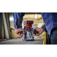 Toupie compacte avec base fixe et plongeante professionnelle sans fil (outil seulement) Industrial Sales