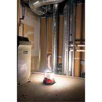 Lampe de chantier compacte M18 RADIUS avec ONE-KEY, DEL, 4400 lumens Industrial Sales